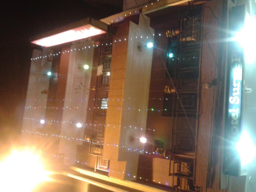 Hotel Surya Plaza New Delhi Luaran gambar