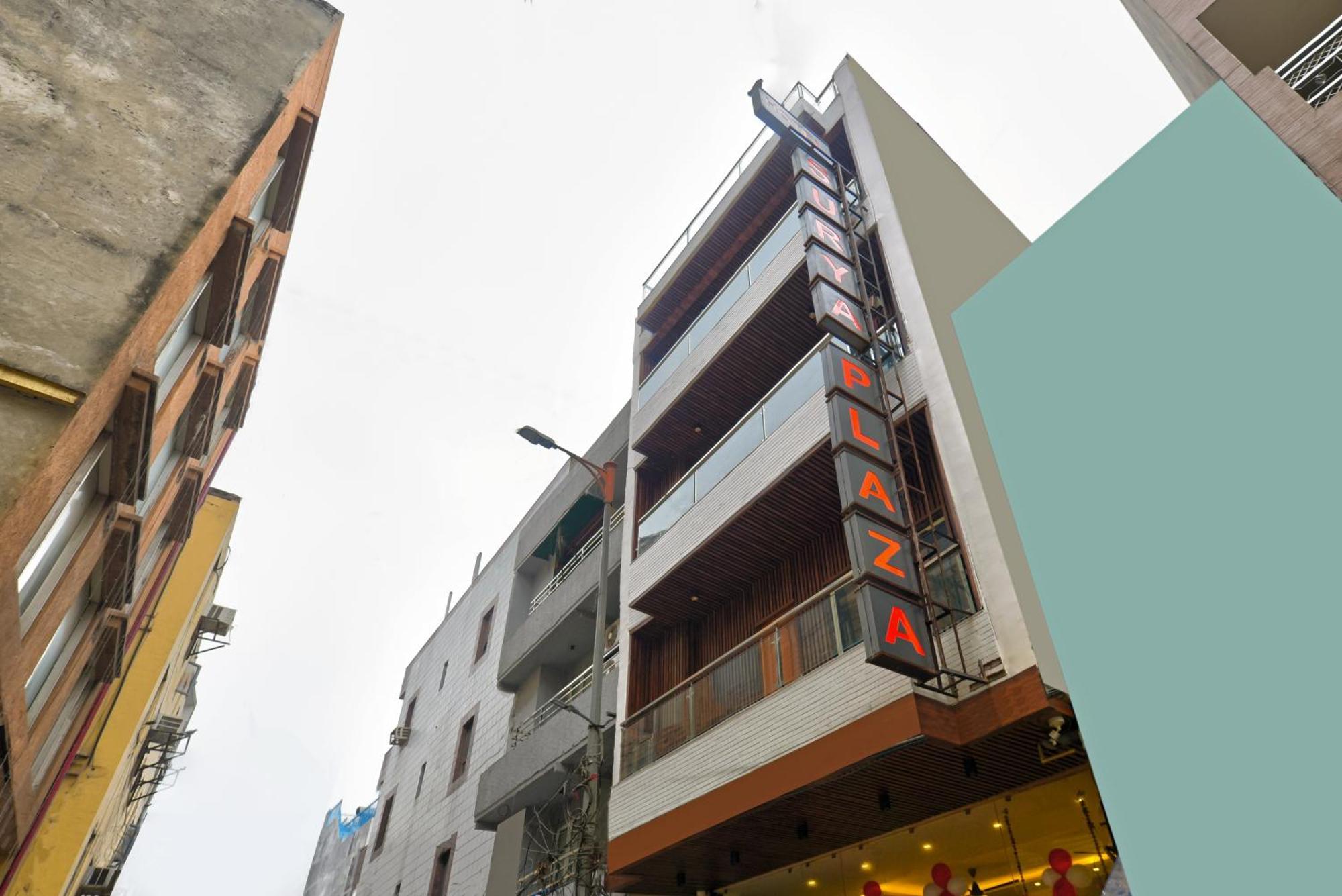 Hotel Surya Plaza New Delhi Luaran gambar