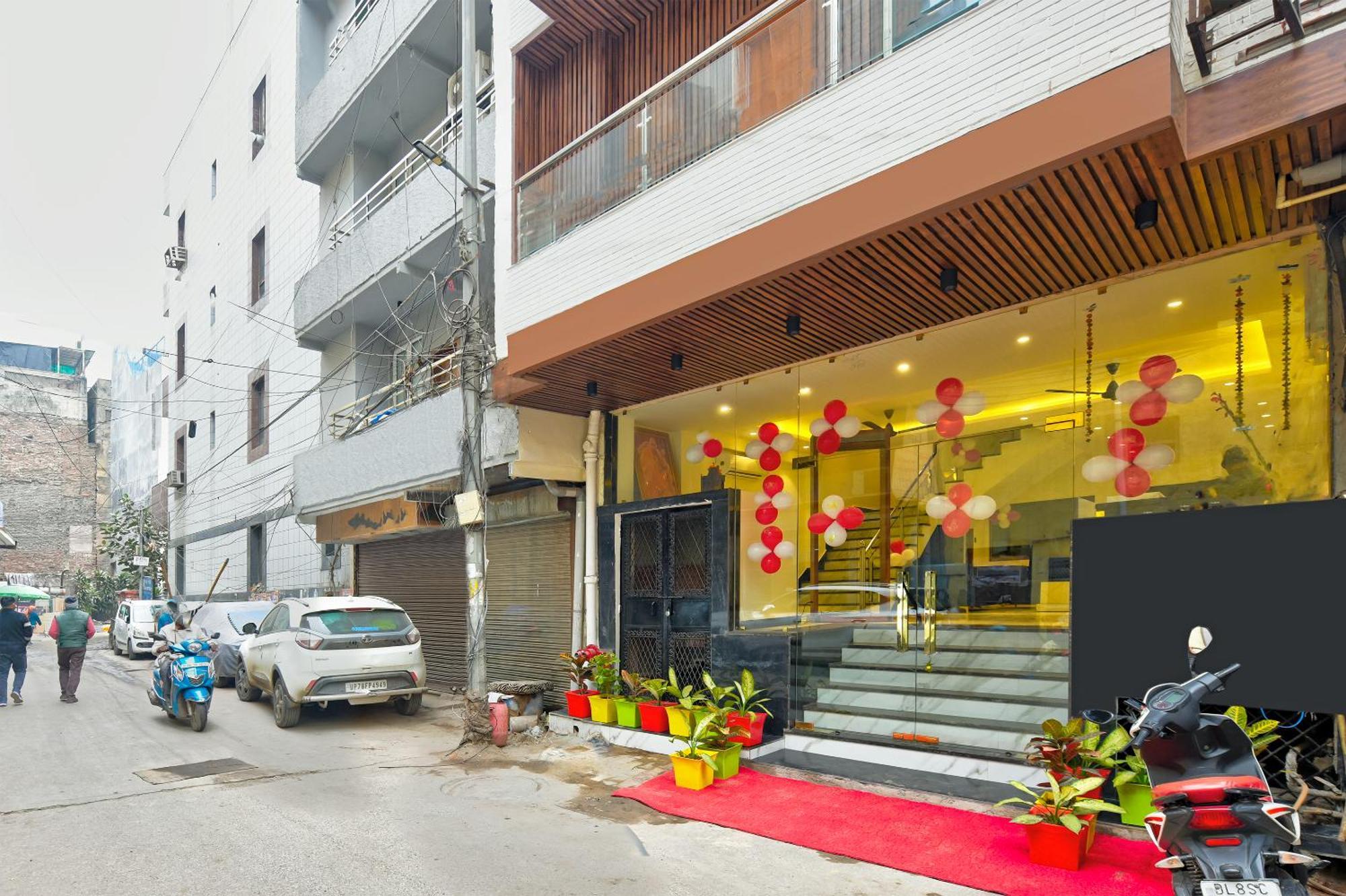 Hotel Surya Plaza New Delhi Luaran gambar